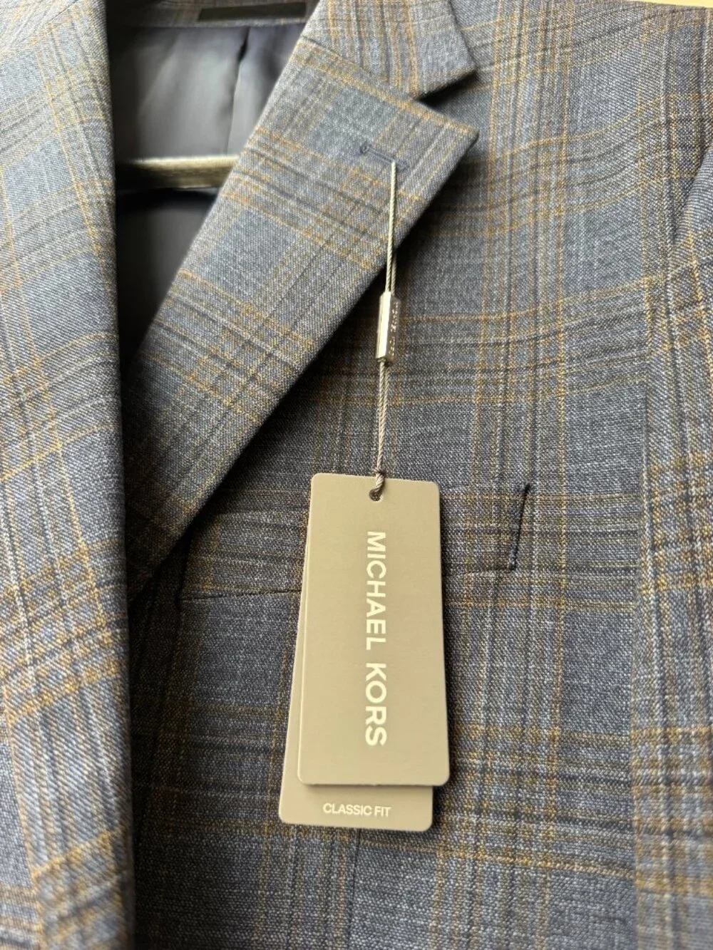 Michael Kors 42R Men’s Dark Blue Plaid Blazer